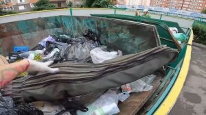 Как я зарабатываю лазая по мусоркам ? Dumpster Diving RUSSIA #61