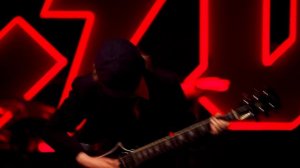 AC/DC - Shot in the Dark