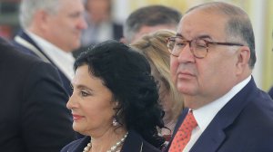 В богатстве и в бедности. Как Винер ждала Усманова из колонии и помогала создавать империю