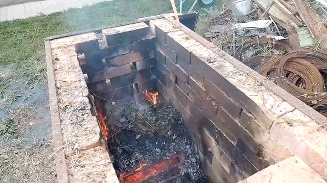 Печь из кирпича для сжигания мусора на даче смотреть онлайн