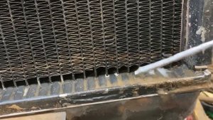 Трубки соты радиатора  Почему утечка