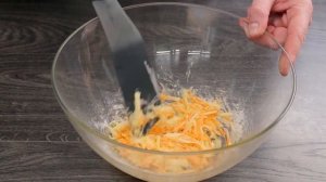 Латкес   оладьи из моркови, лука и пастернака  Рецепт У?