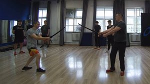 Занятия кендзюцу с мечом катаной для новичков в школе японского фехтования Katana Club