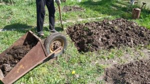 Как копать на полную лопату грядки как не надо ровнять
