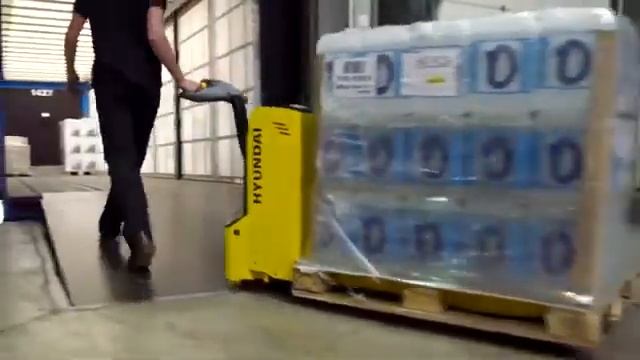Складская техника Hyundai смотреть онлайн