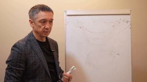 Пруд из глины: Осыпается берег, как углубить и укрепит?