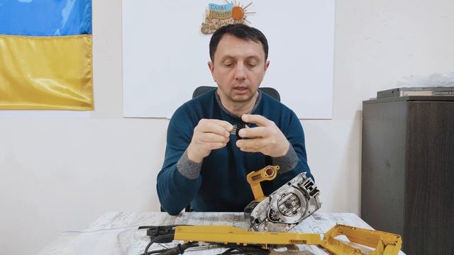 | McCulloch Mac14HIB | Бензопила ремонт та заміна шестерні смотреть онлайн