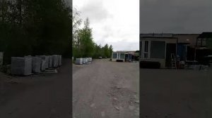 Загляните к нам на склад в Питере! 😎 Горы лесов и лес вышек — вот где настоящая стройка начинается!