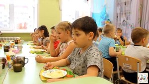 6 Завтрак в садике ДС 15 "КУБЕЛЕК" 6 группа "Пчелки"