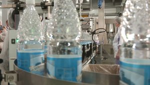 Открыт обновленный цех по производству безалкогольной продукции «ГорТорга»