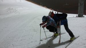 Обучение особым техникам владения горными лыжами