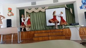 Надежда Кадышева/топится в огороде баня 💃