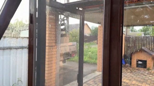 #260 Теплица Оливер 2,5х4 м с полками, сетками, на сваях в М смотреть онлайн