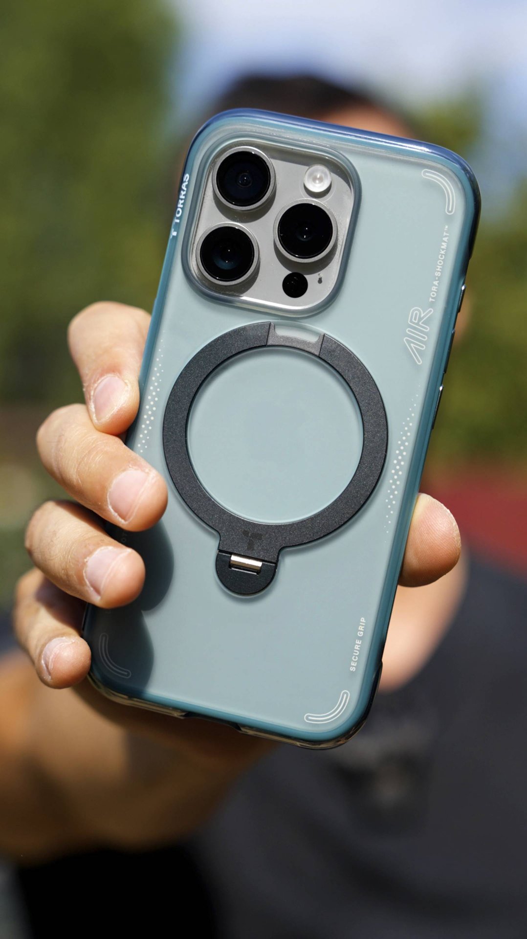 Лучший чехол iPhone 15 и 16 Pro, Max🔥 Torras Ostand Q3 Air #shorts #viral #case iPhone 17 Pro Max смотреть онлайн