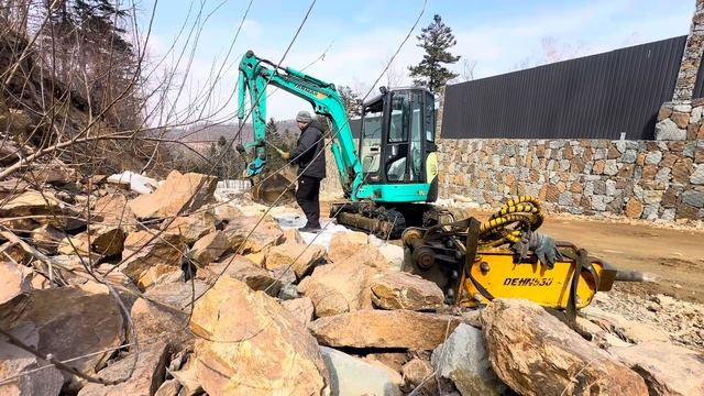 Как чистить лед на экскаваторе Airmen 30vio смотреть онлайн