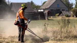 Покос травы и поросли