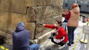 Этапы реставрации: механическая расчистка мавзолея