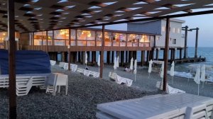 Адлер-прогулка по пляжу.