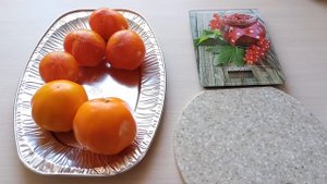 Рекомендую вкусные сорта томатов:Память и Обед Влюбле