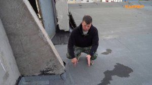 Семь лет с протекающей кровлей: в доме 116 корпус 1 по улице Пролетарской заливает квартиры