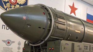Тополь-М 2025 — Новый Удар России: Обзор Самой Опасной М?