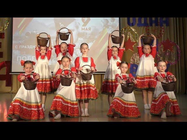 Овация младшая группа - В лес с корзинками идем смотреть онлайн