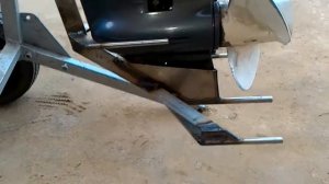 Защита Редуктора и винта лодочного мотора. Тел 89250254422