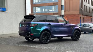 Range Rover Sport - оклейка цветной полиуретановой пленкой с эффектом хамелеона