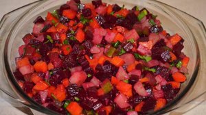 ВИНЕГРЕТ КЛАССИЧЕСКИЙ.КОНТРОЛЬНЫЙ ВОПРОС:ЧТО Я ЗАБЫЛА ДОБАВИТЬ В ЭТОТ САЛАТ?