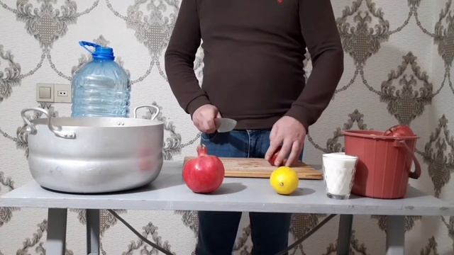 Напиток Осенний . Айва Яблоко Шиповник и Боярышник.... смотреть онлайн