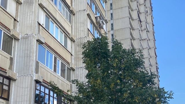 Осень в Москве смотреть онлайн