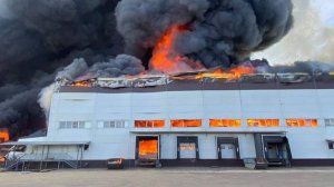 На складе под Дмитровом произошел пожар площадью 15 тыс. кв. м