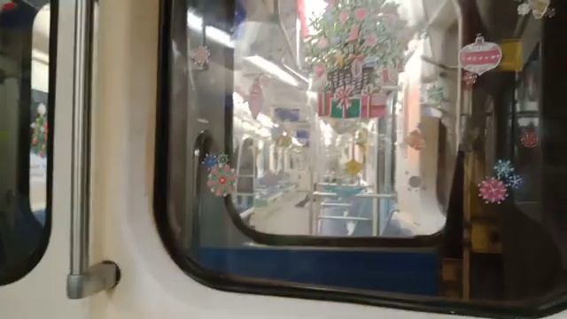 Нижегородское метро. Новогодний метропоезд 2023 смотреть онлайн