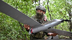 Обнаружили и уничтожили — боевики ВСУ лишились гаубицы. Лучшее видео из зоны СВО