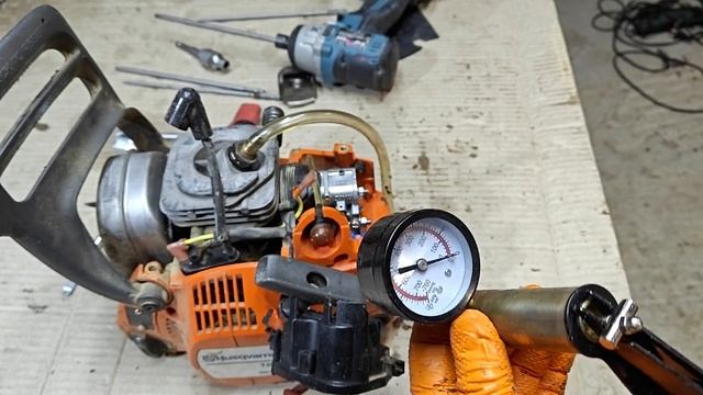 Husqvarna 120 mark ii мени обороти като загрее. глахни и се форс? смотреть онлайн