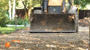 Благоустроить дороги и пешеходные зоны