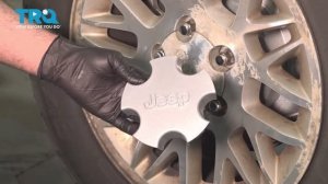 107. Как заменить центральные колпачки колес на Jeep WJ (1999 - 2004)