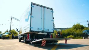РЕФ Dongfeng Captain. Рефрижераторный фургон, установка 2кВт, гидроборт на 750 кг, груз до 1200 кг.