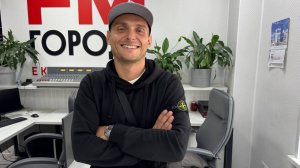 «У нас ни один дом - не повторяется»! Почему городской житель начал строить одноэтажный Урал?