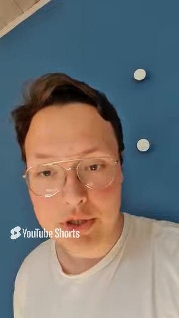 Егор, ЕГЭ по английскому языку на 85 баллов, поступил в Финансовую Академию