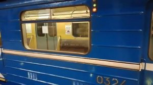 Нижегородское метро. "Номерной" следует в отстой. Станция "Горьковская"