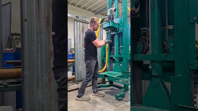 Как мне скомплектовать гидравлический вращатель. Ответы на вопросы #вращатель#бурение . смотреть онлайн