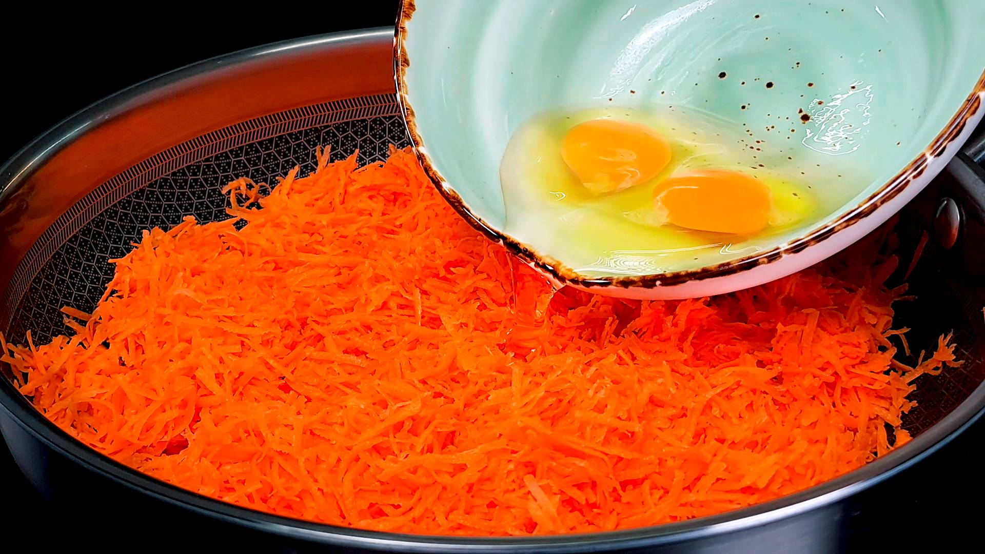 Простой рецепт из морковки, который вы еще не пробовали. Полезно и вкусно