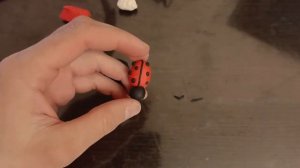 Как слепить Божью Коровку из пластилина / Божья Коровк