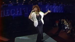 Алла Пугачёва - Миллион алых роз (Official HD Video) [Песня года