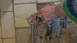 Капает душевая шланг где соединение замена уплотните?