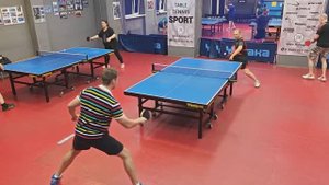 Чирков А. (758) - Шеловской И. (638) 09.09 Малиновый турнир по настольному теннису  Санкт-Петербург