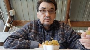 Скоро беру отпуск. И в октябре поеду.