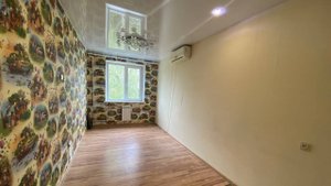 Продам 2-х комнатную квартиру в г. Губкин. Тел. 8 909 203 11 38 Звони!