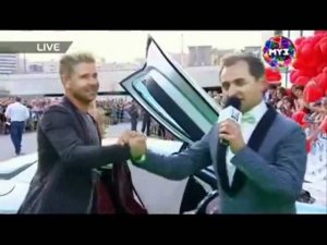 Премия МУЗ-ТВ (глазами вконтакте)